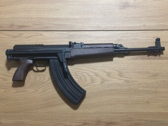 AK-47 & Vz58 - 4