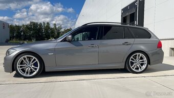 BMW 3 Touring 330d M-packet A/T 180 kW e91 - 4