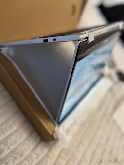 ASUS Chromebook 15.6FHD touchscreen - 4