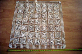 starozitne hackovane cipkove decky - 4