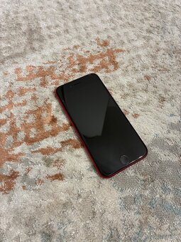 Apple SE RED - 4