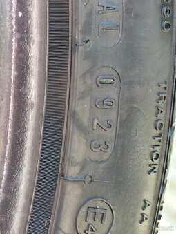 255/35/R19 Nexen Nfera Sport - 4