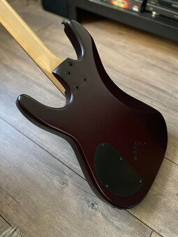 Elektricka gitara Dean Vendetta - 4