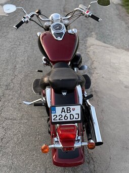 SUZUKI BOULEVARD VL800 - 4