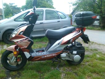 Skuter 125 - 4