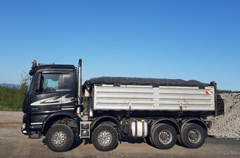 MB AROCS 8x4 Bordmatic/ termokorba/CRAMARO/ ALU disky/ TAŽNÉ - 4