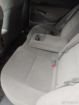 Honda Civic - 4