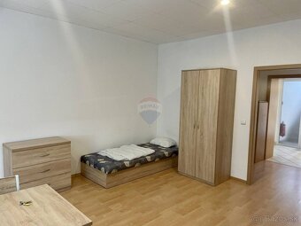 REMAX ponúka dlhodobé ubytovanie a prenájom v 5 izb. apartmá - 4