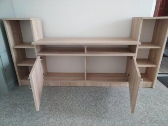 Skrinka pod TV - 4
