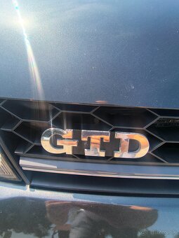 Predám Volkswagen golf - 4