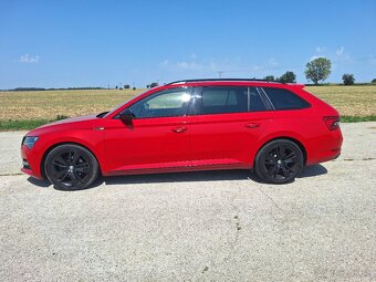 Škoda Superb Combi Sportline 2.0 Tdi M6 - 4