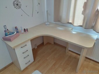 Detská posteľ so stolíkom - 4