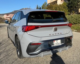 CUPRA BORN 150 kW - 4