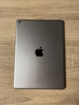 9.7” tablet iPad 5.generacia 32GB Space Gray TOP stav - 4