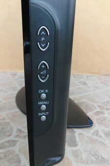 Lcd televízor LG 32LG3000 . - 4