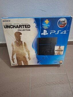 Playstation 4 - 4