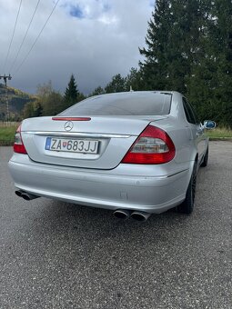 Mercedes-Benz w211 E550 4matic 300KW - 4