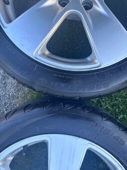 Predám Alu disky + Pneu 235/45 R17 - 4