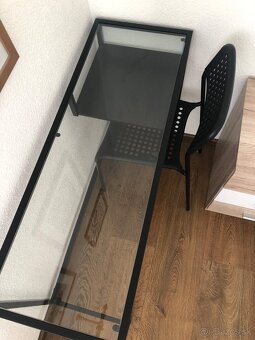 Ikea Vittsjö stôl na laptop - 4