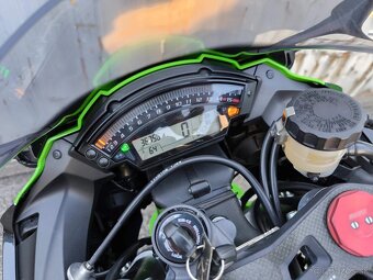 Kawasaki Ninja ZX-10R - 4