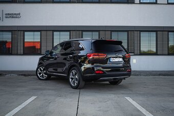 Kia Sorento 2.2 CRDi VGT 4WD ISG Platinum A/T - 4