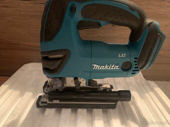 Makita akumulatorova priamočiara píla - 4