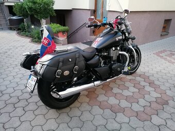 triumph tunderbird storm rv 2013 35000km - 4
