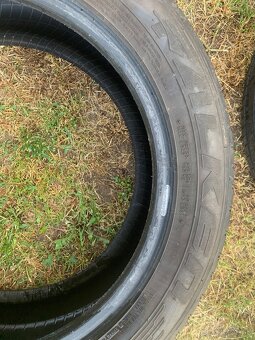 Predám letné pneumatiky 2ks 215/55 R17 - 4