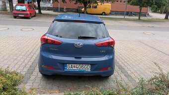 Hyundai i20 1.2i 16V Classic - 4