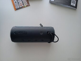 JBL FLIPESSENTIAL2 - 4