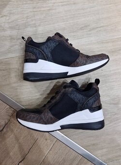 NOVE Michael Kors cierne,hnede,kremove,zlate tenisky 36-39 - 4