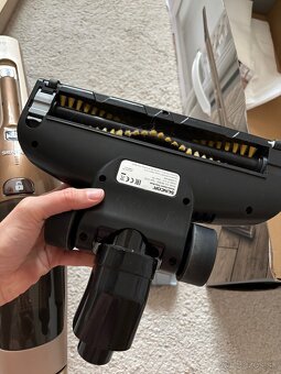 Tycovy vysavac SENCOR - 4