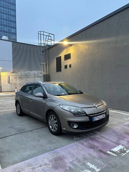 Renault megane 3 1.5 - 4