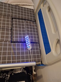 Elektrická polohovateľná zdravotná posteľ. - 4