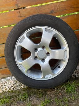 Zimne pneu R16 s diskami - 4