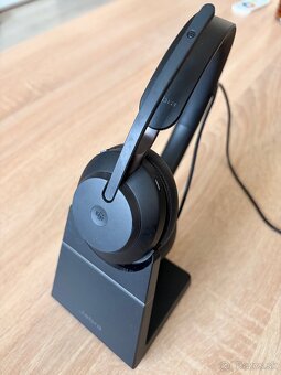 Jabra Evolve2 65 + nabíjacia stanica - 4