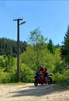 Suzuki Gxr750 - 4