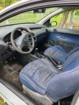 Peugeot 206 1.4 benzín 2005 - 4