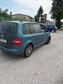 Volkswagen Touran 1.6 na nahradne diely - 4
