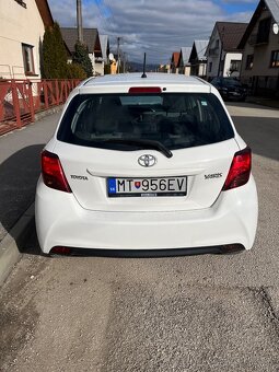 Toyota Yaris 1.33 Dual VVT-i Style - 4