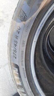 275/45r20 110V Michelun - 4