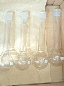 Laboratorne sklo - 4