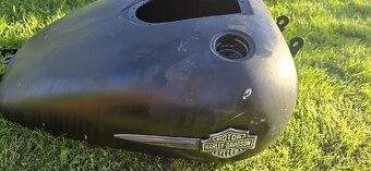 Harley davidson nádrže - 4