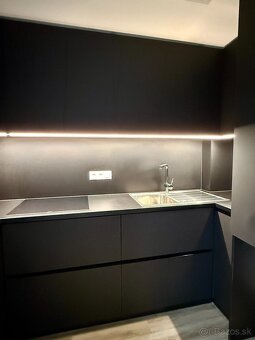 Predám 2-izbový byt, 65 m², Poprad – Veľká, ul. Železničná - 4