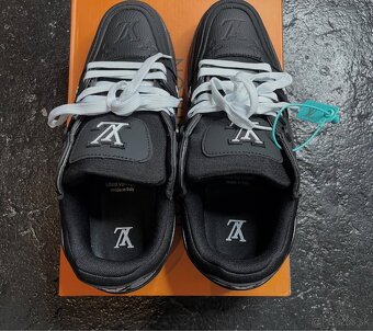 Louis Vuitton black sneakers - 4