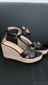 Ralph Lauren kožené sandále na podpätku - 4