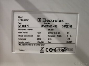 police, zásuvky chladnička Electrolux - 4