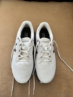 Under Armour - 4