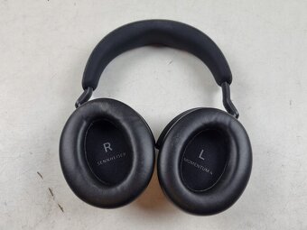 Sennheiser Momentum 4 Wireless - 4