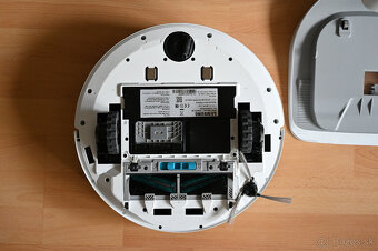 Predam Samsung Jet Bot + (S dokovaciou stanicou) - 4